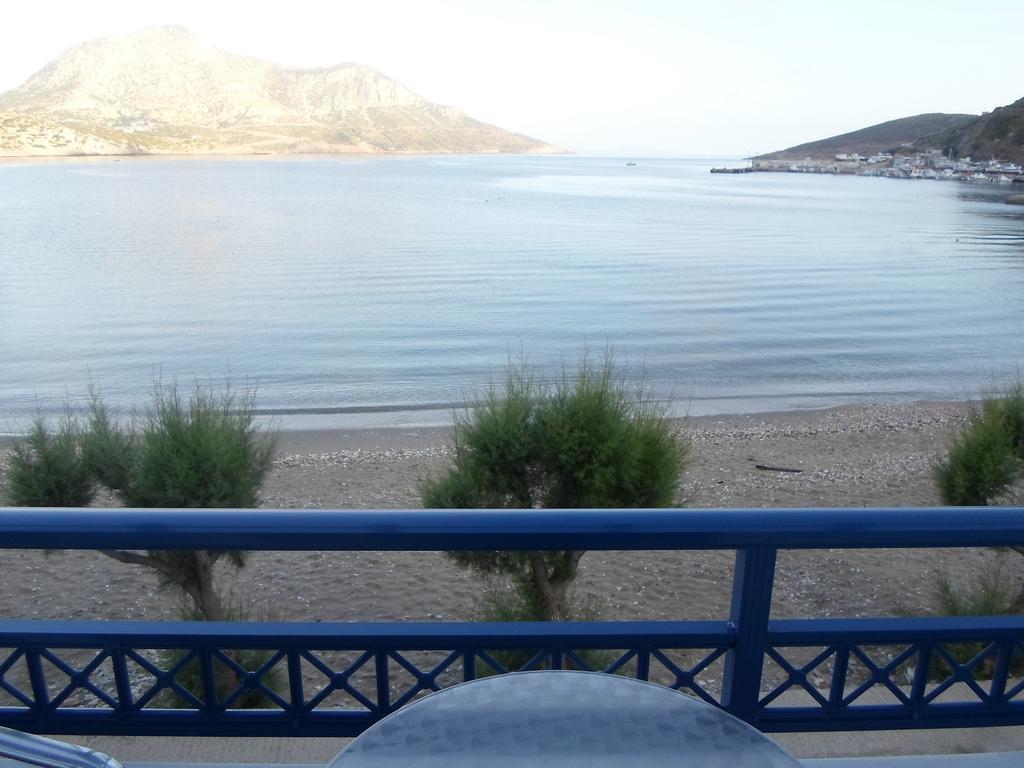 Nektaria On The Beach Fourni Ikarias Exterior photo